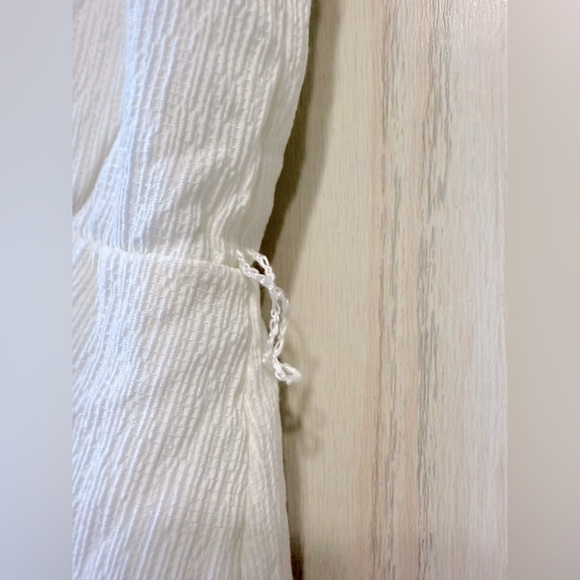 Banana Republic Embroidered Gauze Fit and Flare Dress Size Small NWOT - Picture 6 of 6